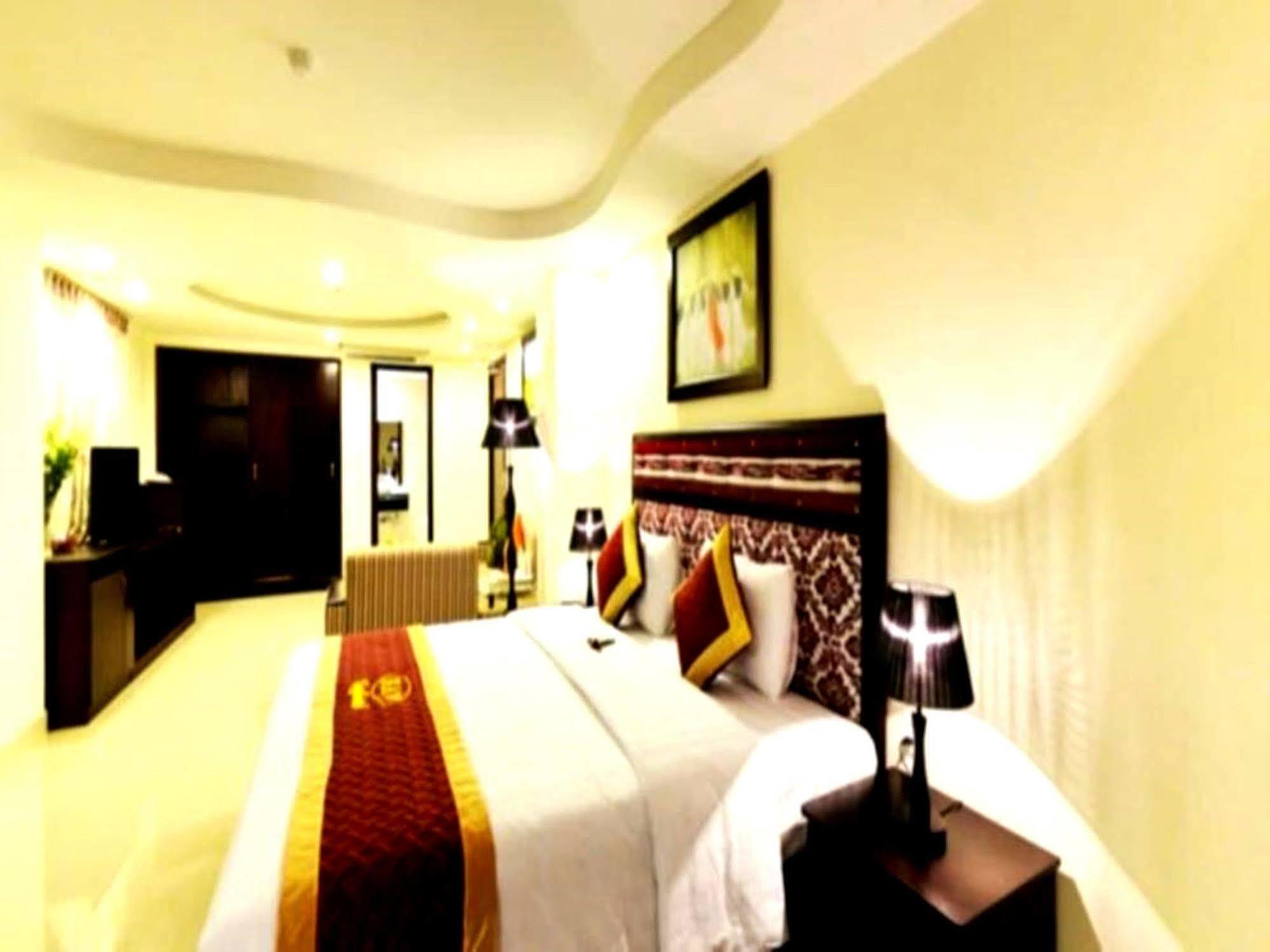 Kay Hotel Da Nang - Near Dragon Bridge Kültér fotó